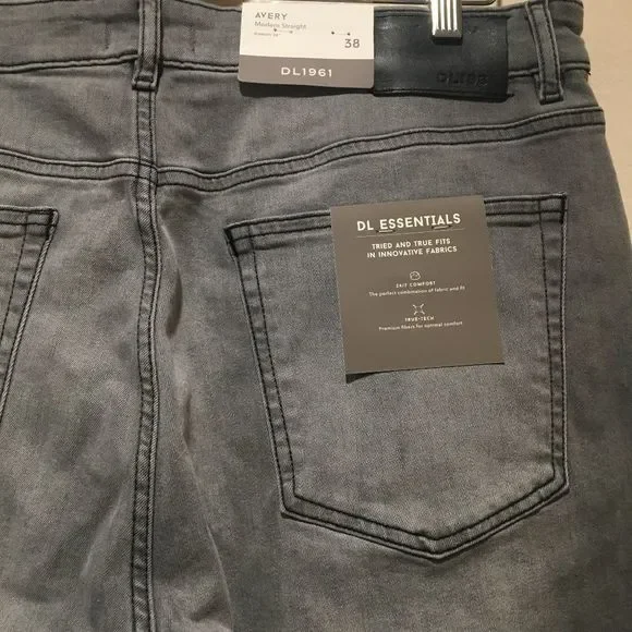 DL1961 Avery Modern Straight Leg Jeans NWT